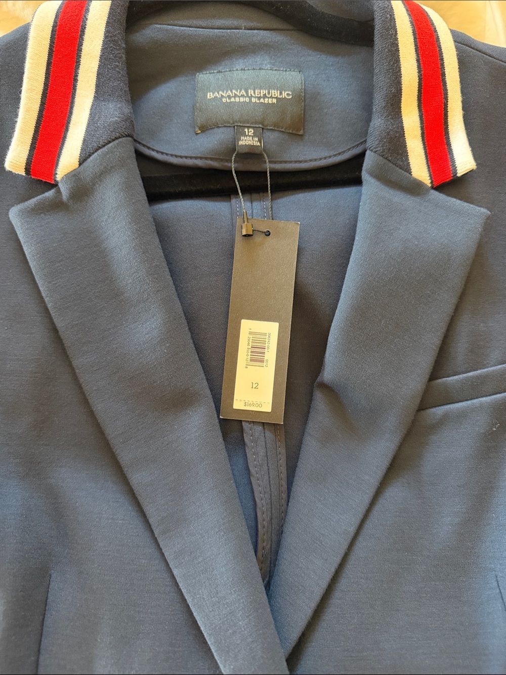 NWT Banana Republic Navy Classic Blazer with Red & White Striped Collar - Picture 4 of 5